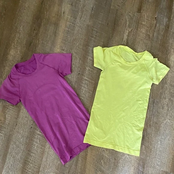 Lululemon Bundle Jacket & Tops Size 0 - Picture 5 of 6